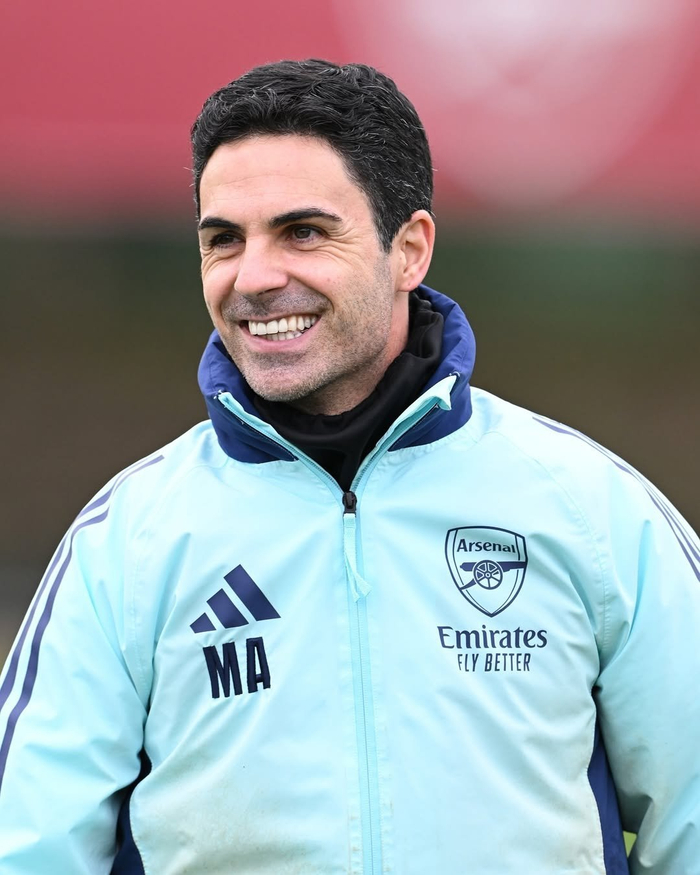 永远的黑豹，葡萄牙队正式发布致敬传奇尤西比奥的特别款球衣