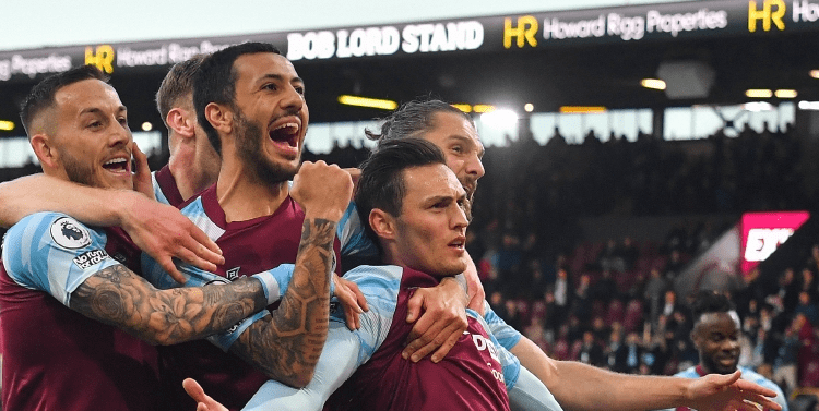 英超前瞻：曼联多人出战成疑，伯恩茅斯客场表现欠佳（英超前瞻：曼联多将出战成疑，伯恩茅斯客战乏力）