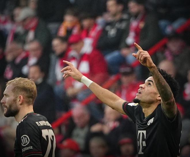 日本11月大名单：远藤航领衔，北野飒太等三名球员首次入选