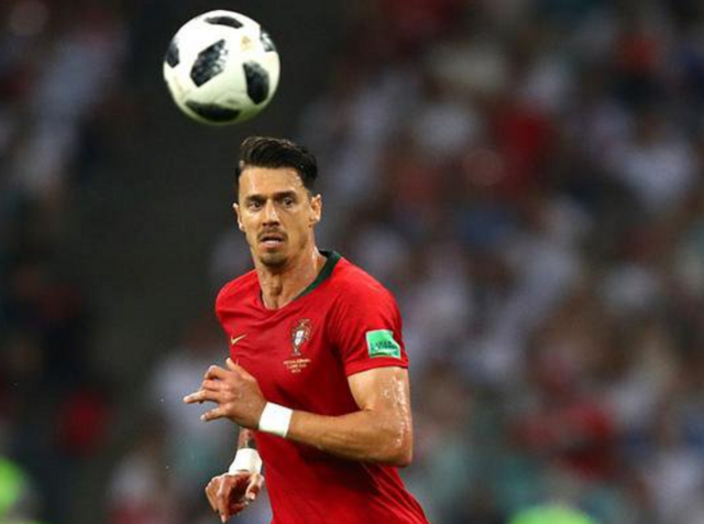 贝恩本场得到37分，并列NBA杯淘汰赛历史第三高分